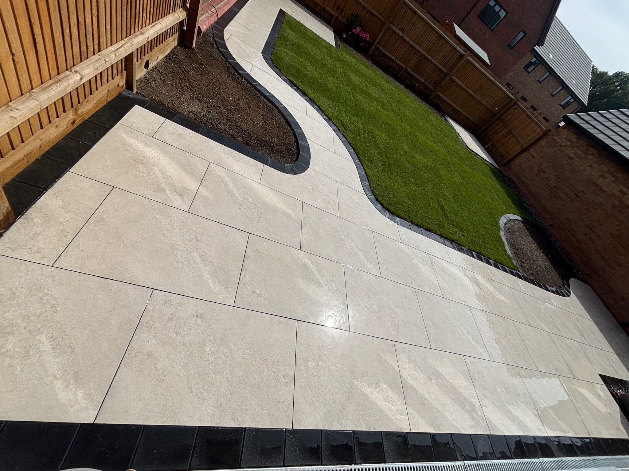 Himalayan Beige Porcelain Patio with Charcoal Border & Fresh Lawn finished photo 2