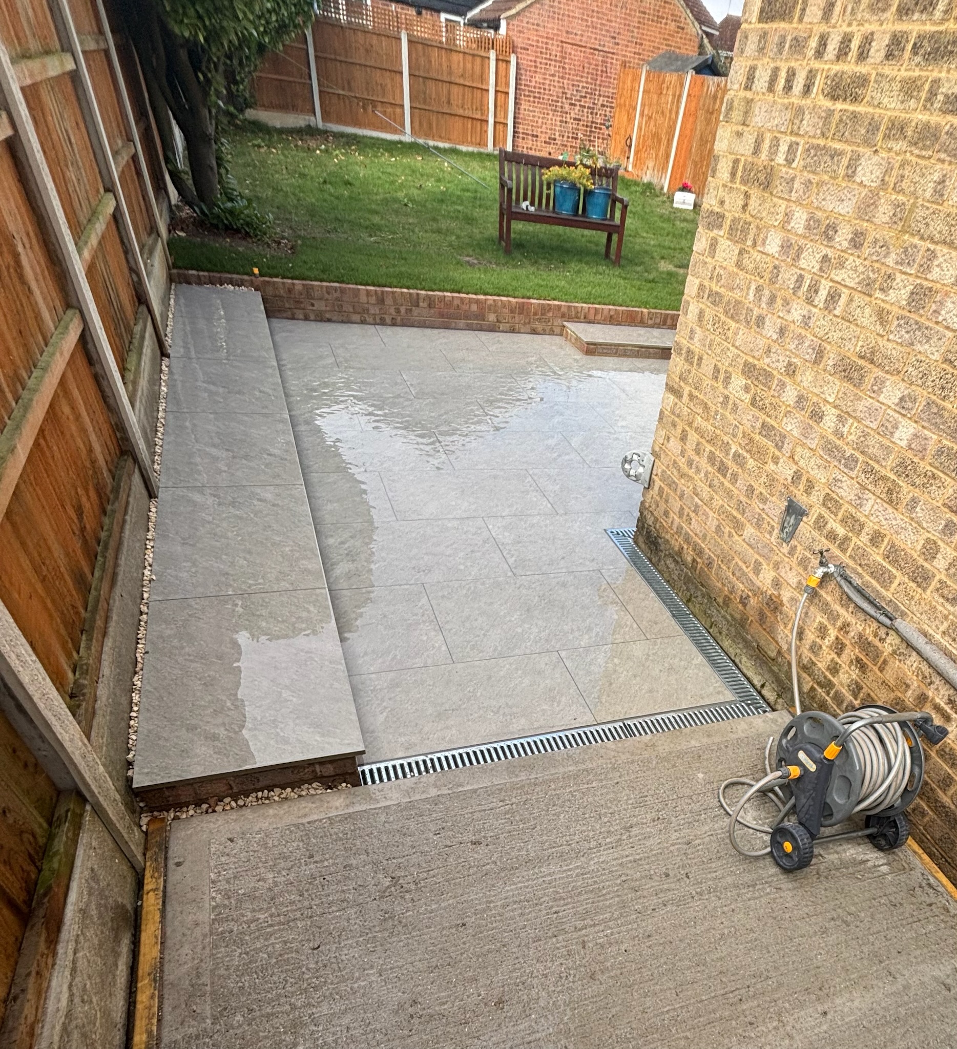Universal Grey Porcelain Patio finished photo 4